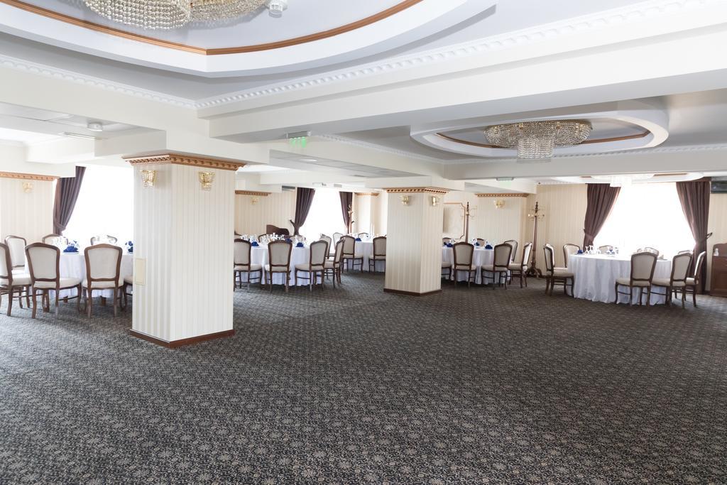 Hotel Giuliano Bragadiru Luaran gambar
